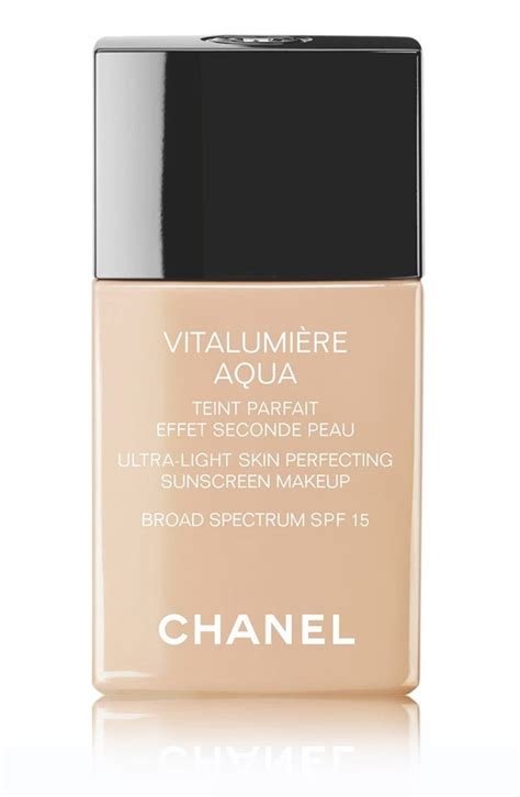 vitalumière aqua chanel